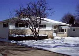 2210 N 117th St., Wauwatosa, WI 53226