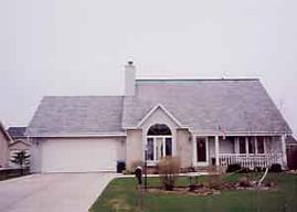 5851 N Meadows, Racine, WI 53402