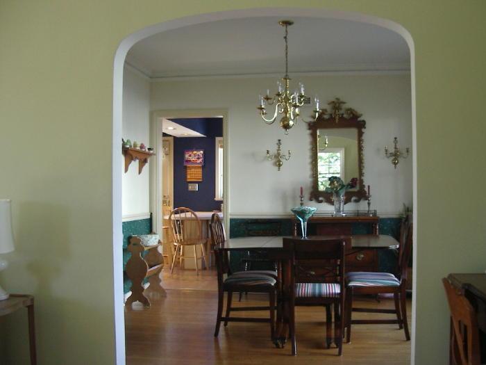 8225 N Whitney, Fox Point, WI 53217