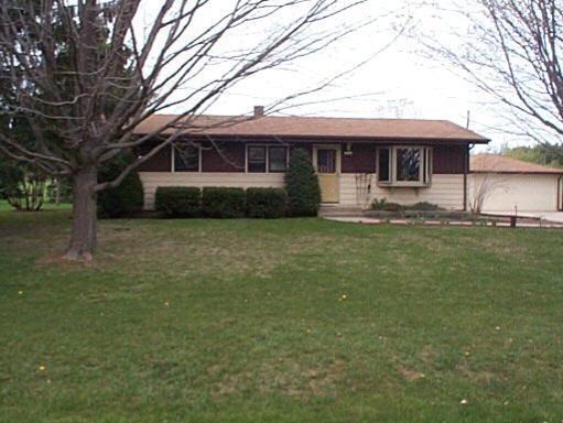 19424 W Highland, New Berlin, WI 53146