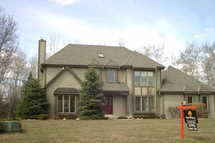 617 Bradford Way, Hartland, WI 53029