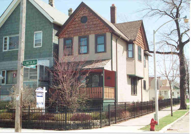 701 E Lincoln Ave., Milwaukee, WI 53207