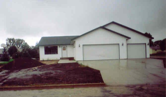 3102 S Martin Ln, Holmen, WI 54636