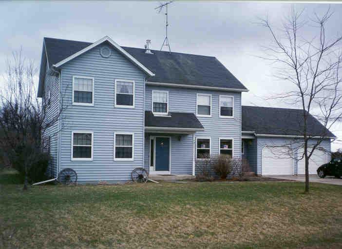 2595 W Riveredge Dr., Lima, WI 53070