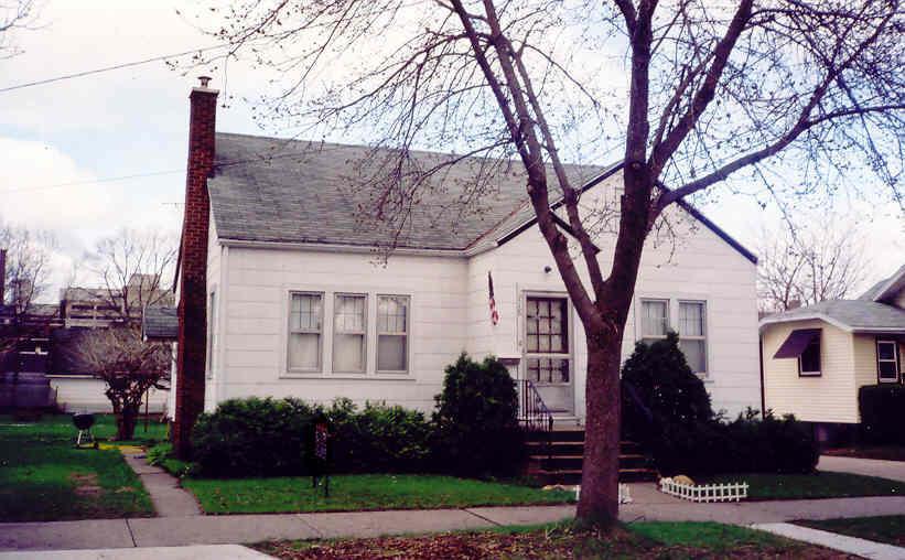 718 S 13th St., La Crosse, WI 54601