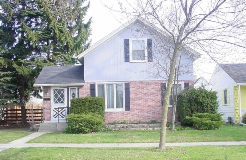 452 W Michigan, Port Washington, WI 53074