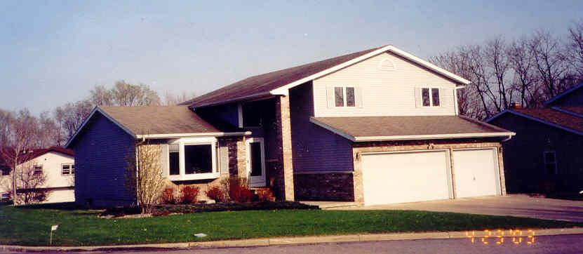 608 Guenther Ct, Onalaska, WI 54650