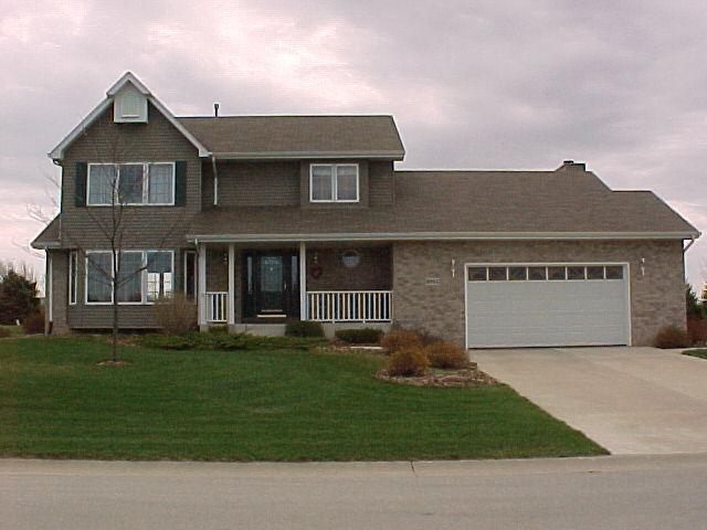 8911 Maplecrest Dr., Mount Pleasant, WI 53406