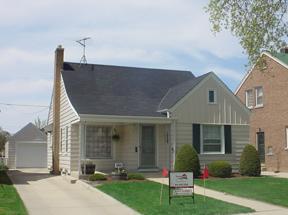 2913 N 75th St, Milwaukee, WI 53210