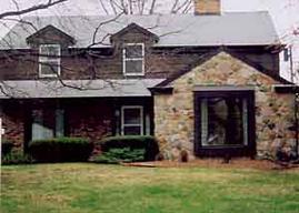 10210 W Vienna Ave., Wauwatosa, WI 53222