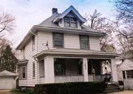 3275 N Marietta, Milwaukee, WI 53211