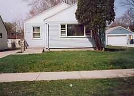5709 N 41st St., Milwaukee, WI 53209