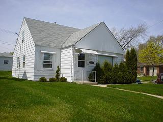 3035 S 35th St., Milwaukee, WI 53215