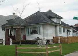 1820 E Beverly, Shorewood, WI 53211