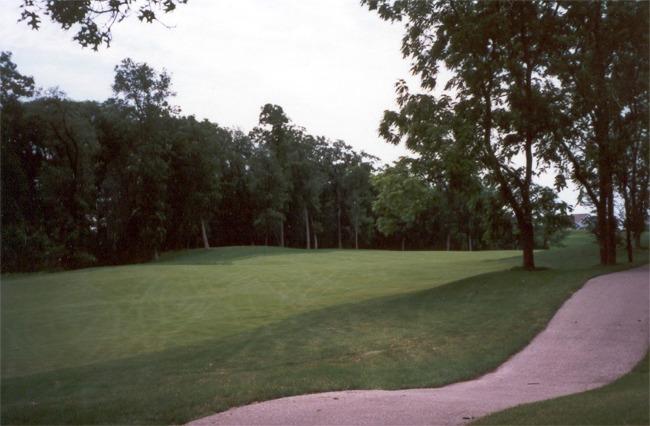 1657 Woodland Dr #12-51, Geneva, WI 53147