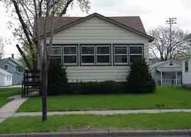1412 Wood St, La Crosse, WI 54603