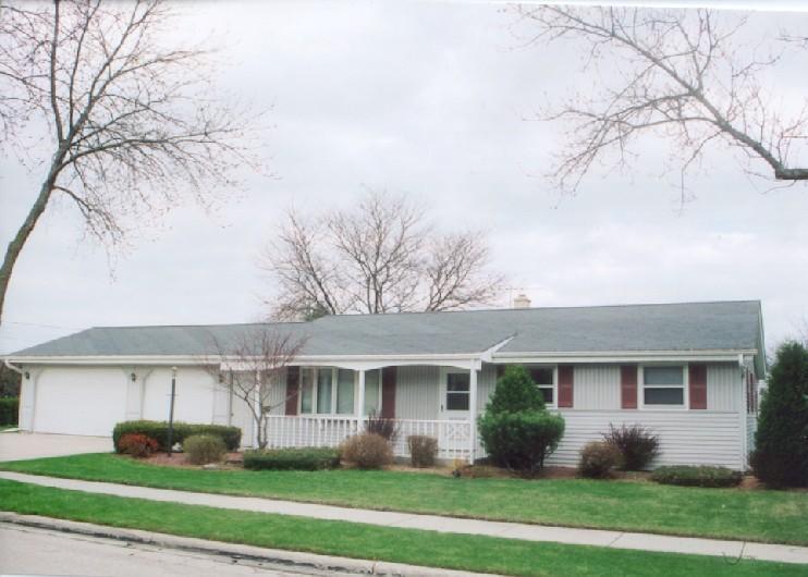 1400 Lakeview, Port Washington, WI 53074