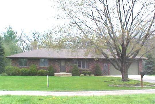 895 School St., Silver Lake, WI 53170