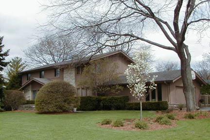 18380 Elm Ter., Brookfield, WI 53045