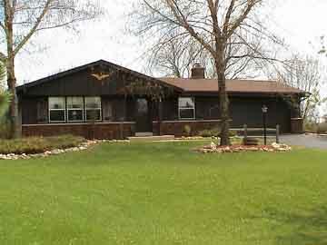 7796 S Claire Dr., Mukwonago, WI 53149