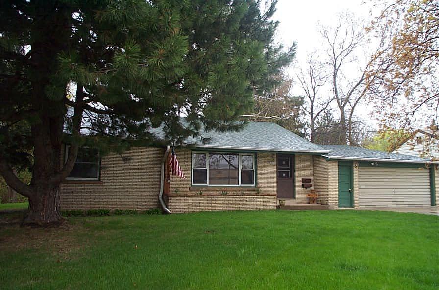 10620 W Scharles Ave., Hales Corners, WI 53130