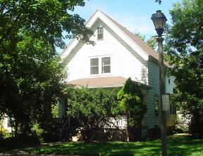 2512 E Stratford Ct., Shorewood, WI 53211