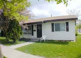 317 S 8th Ave, Onalaska, WI 54650