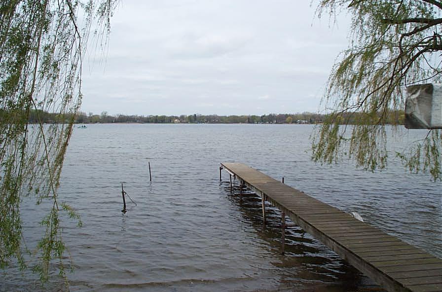 26850 S Elm Ln., Norway, WI 53185