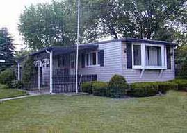 1442 Greenfield, Lyons, WI 53105