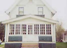 6563 W Center, Cedarburg, WI 53012