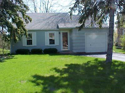 8566 N Regent Rd., Fox Point, WI 53217