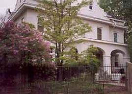 7606 W Stickney Ave., Wauwatosa, WI 53213