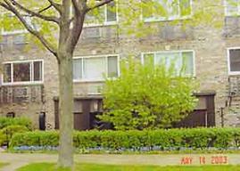 2222 Bellevue #207, Milwaukee, WI 53211