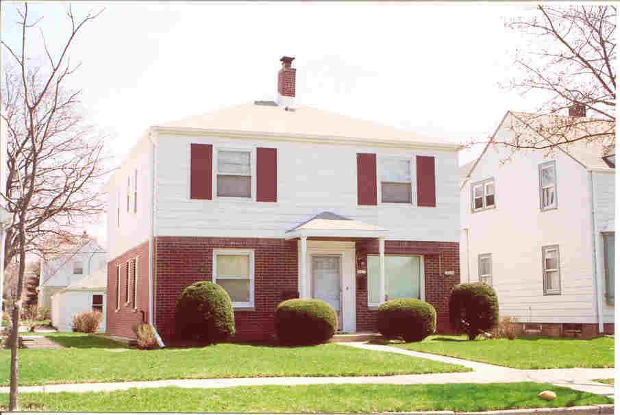 [Address Hidden by Seller], Milwaukee, WI 53222