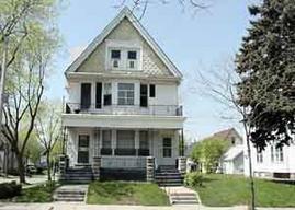 2201 N 40th St #2203, Milwaukee, WI 53208