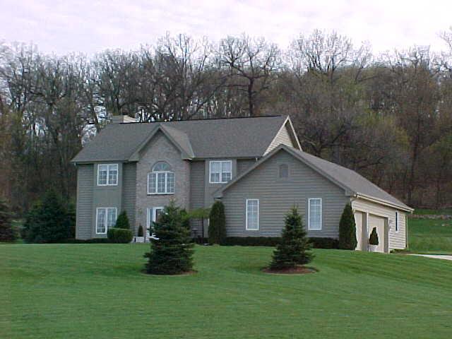 32591 W Maggie Ln. #S83, Mukwonago, WI 53149