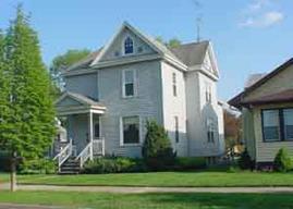 1322 Ferry St., La Crosse, WI 54601