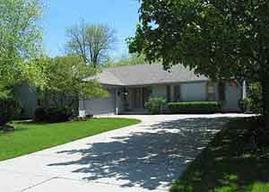 7941 W Imperial Dr., Franklin, WI 53132