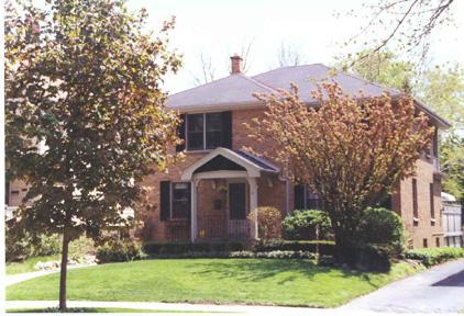 915 E Lexington Blvd, Whitefish Bay, WI 53217