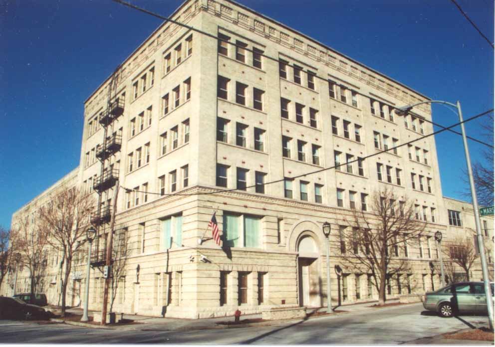 904 E Pearson St. #503, Milwaukee, WI 53202