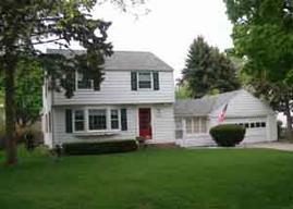 315 E Spooner Rd., Fox Point, WI 53217