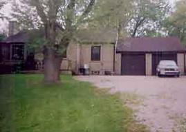 7911 S 100th St., Franklin, WI 53132