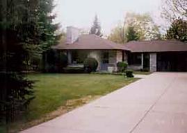 1535 Lone Oak Ln., Brookfield, WI 53045