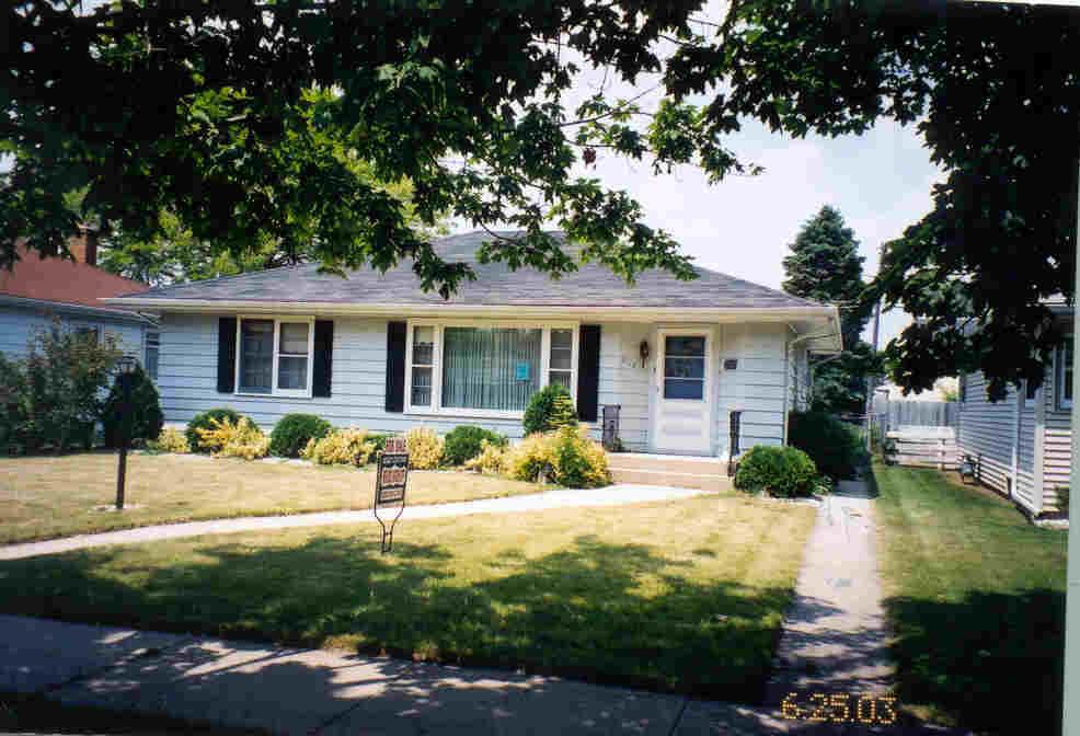 2112 28th St., Kenosha, WI 53140