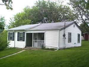 12 Elizabeth St, Plymouth, WI 53073