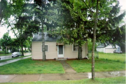 4001 W Fairmount Ave, Milwaukee, WI 53209
