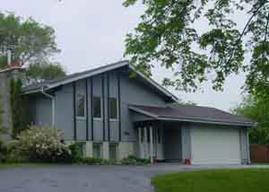 21855 Beeheim Rd., New Berlin, WI 53146