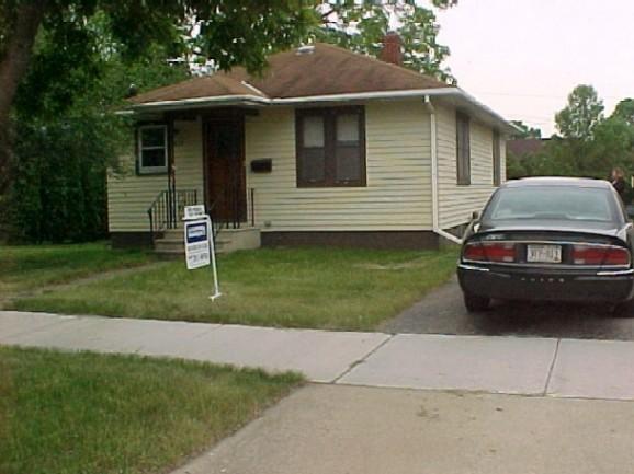 2632 State, La Crosse, WI 54601