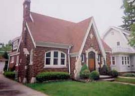 8205 Aberdeen Ct., Wauwatosa, WI 53213