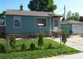 1016 South, Racine, WI 53402